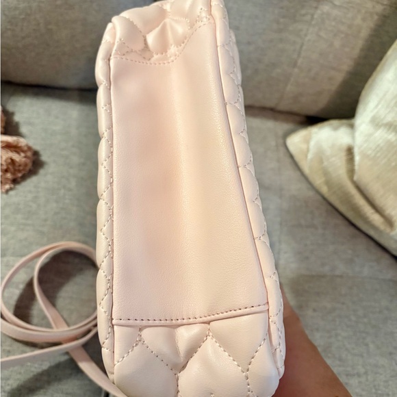 Juicy Couture Pink Quilted Shoulder Bag - Picture 5 of 5